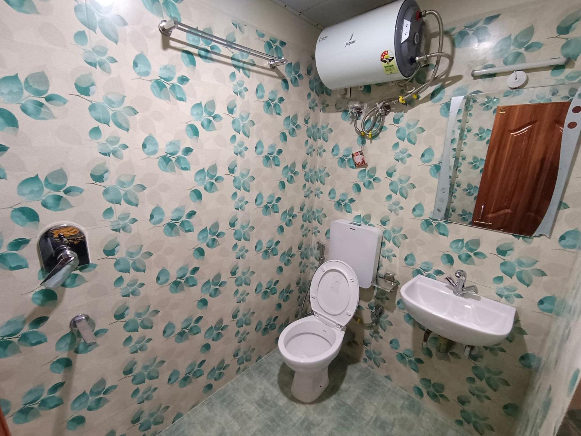 Shillong Perk Guest House Экстерьер фото