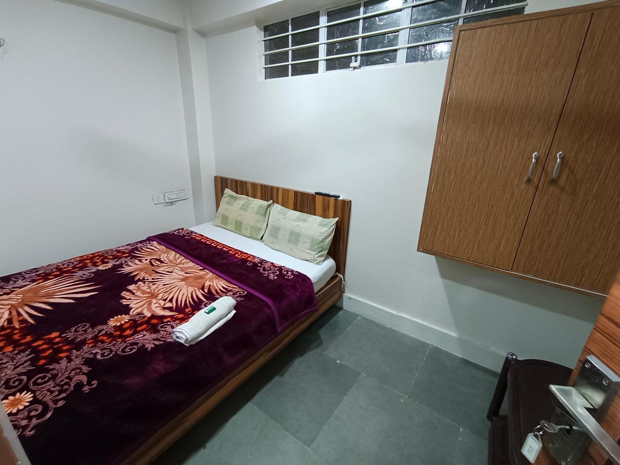 Shillong Perk Guest House Экстерьер фото